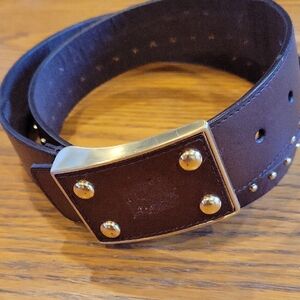 NWOT Unisex Leather Belt   Gold Studs